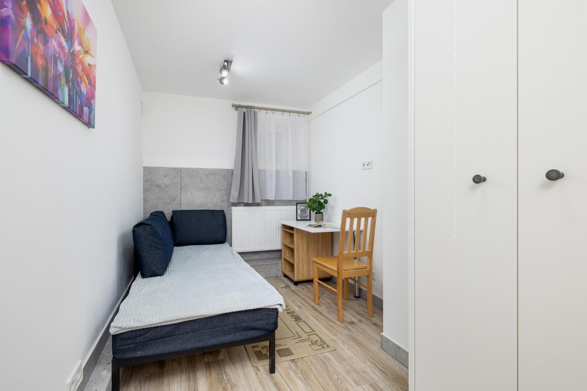 Classic & Elegant Moniuszki In By Renters Apartment Krakau