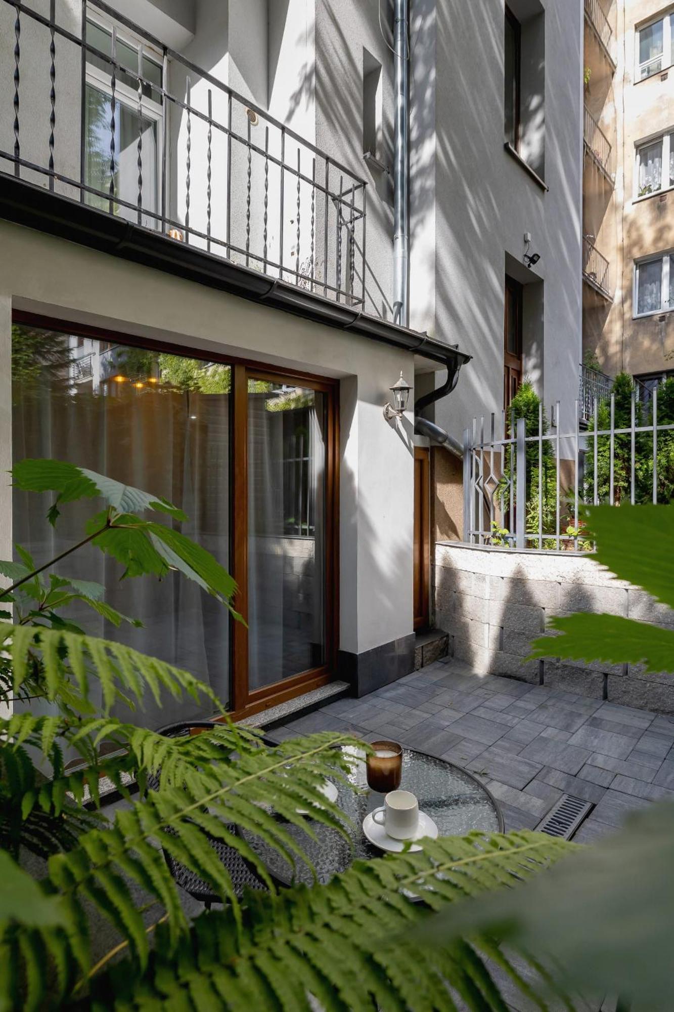 Classic & Elegant Moniuszki In By Renters Apartament Kraków