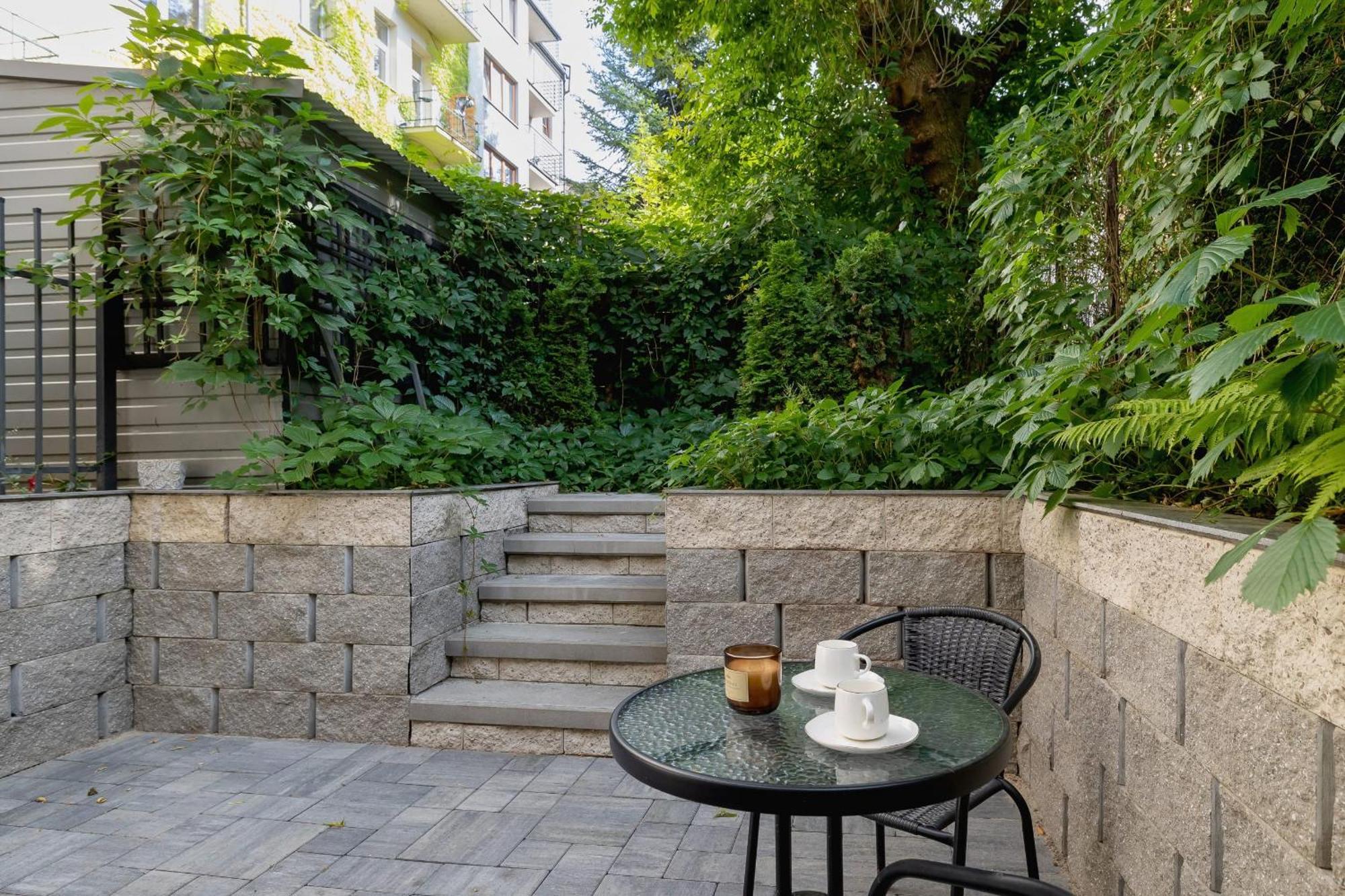 Classic & Elegant Moniuszki In By Renters *